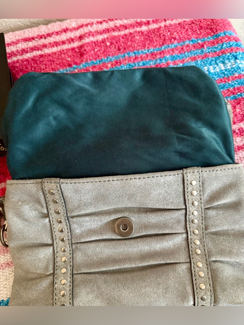 Fossil Metallic Silver Genuine Leather Studded Shoulder Bag Early 2010s - Picture 6 of 17